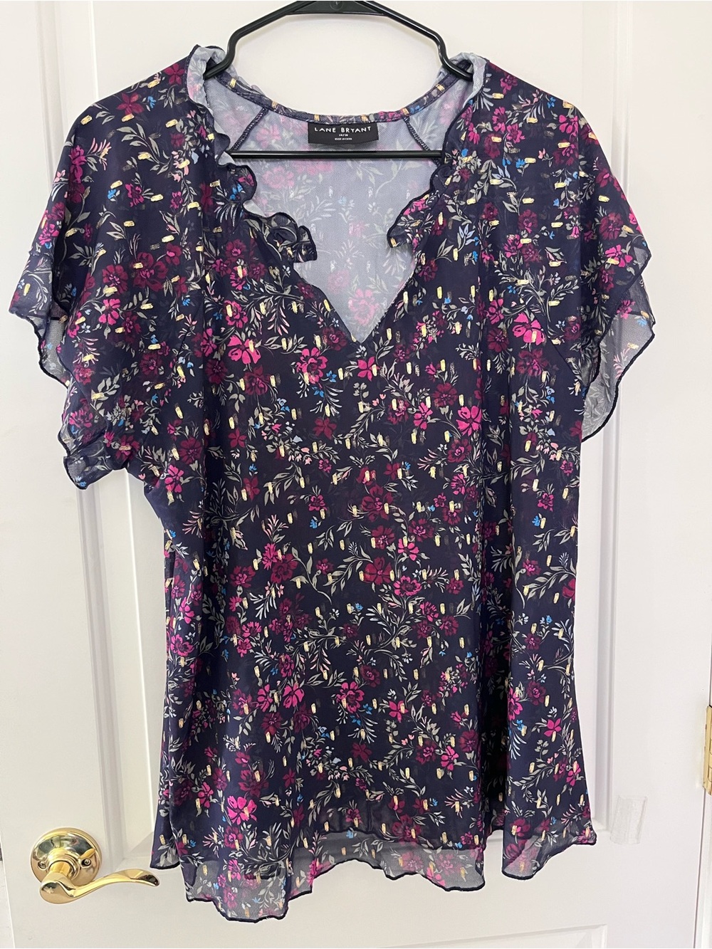 Lane Bryant Navy Floral V-Neck Ruffle Sleeve Blouse Pink Metallic Gold Accents